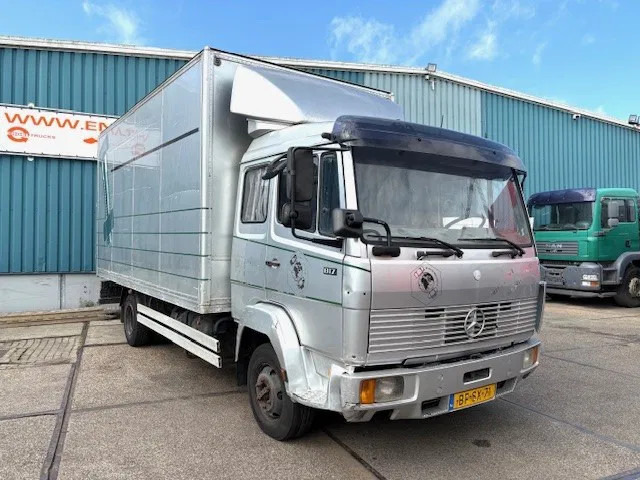 Mercedes-Benz LK 817 (6-CILINDER) ORIGINAL DUTCH TRUCK WITH CLOSED BOX (MANUAL GEARBOX / FULL STEEL SUSPENSION) - Камион сандучар: слика 2 Mercedes-Benz LK 817 (6-CILINDER) ORIGINAL DUTCH TRUCK WITH CLOSED BOX (MANUAL GEARBOX / FULL STEEL SUSPENSION) - Камион сандучар: слика 2