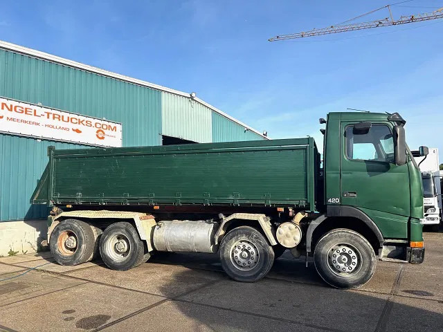 Volvo FH 12.420 8x4 FULL STEEL KIPPER (12+2 GEARS MANUAL GEARBOX / FULL STEEL SUSPENSION / REDUCTION AXLES / VEB-ENGINE BRAKE) - Кипер: слика 4 Volvo FH 12.420 8x4 FULL STEEL KIPPER (12+2 GEARS MANUAL GEARBOX / FULL STEEL SUSPENSION / REDUCTION AXLES / VEB-ENGINE BRAKE) - Кипер: слика 4