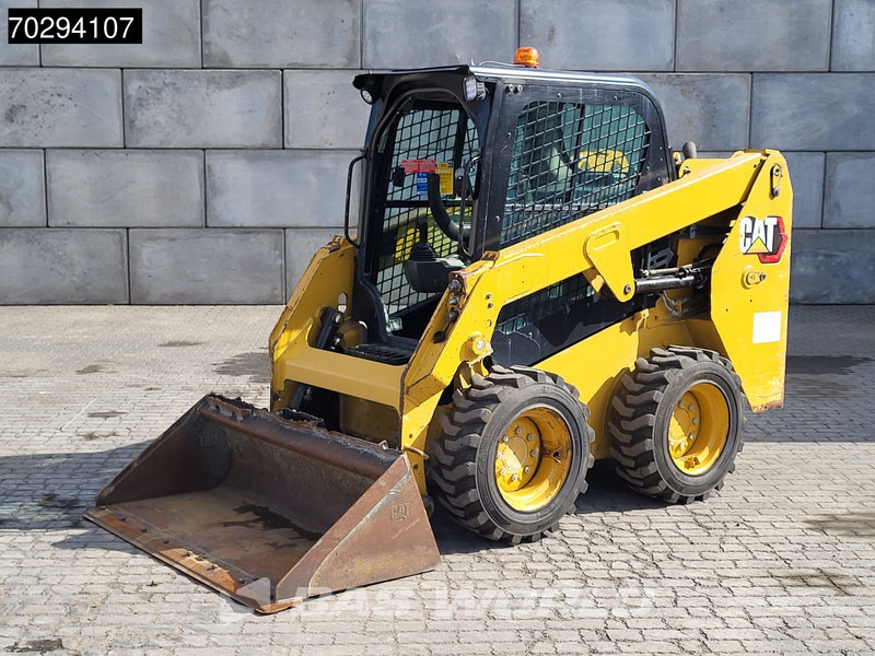 Caterpillar 226 D3 BUCKET + FORKS - Компактен натоварувач: слика 3 Caterpillar 226 D3 BUCKET + FORKS - Компактен натоварувач: слика 3