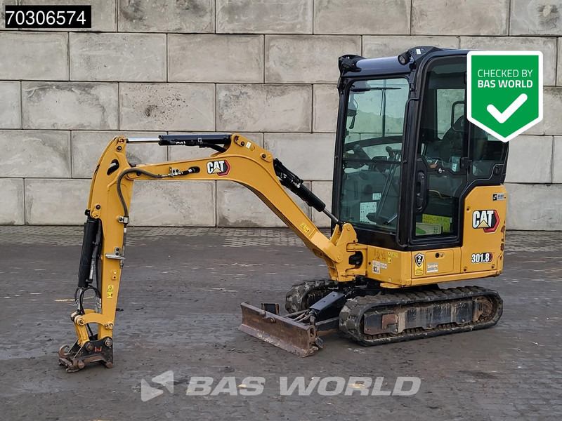 Caterpillar 301.8 - Мини багер: слика 1 Caterpillar 301.8 - Мини багер: слика 1
