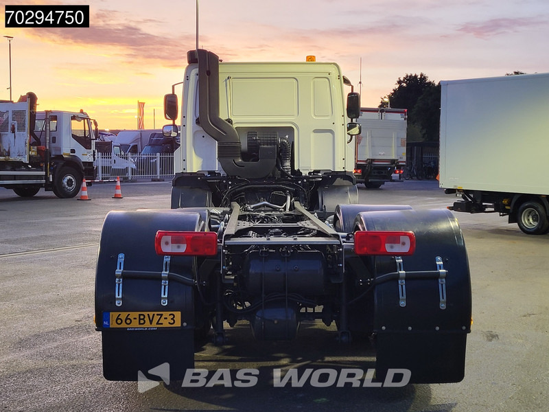 DAF CF 300 6X2 Lift/Steering Axle ACC Euro 6 - Камион со кабинска шасија: слика 3 DAF CF 300 6X2 Lift/Steering Axle ACC Euro 6 - Камион со кабинска шасија: слика 3