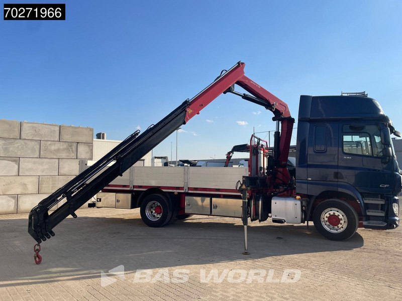DAF CF 530 4X2 HMF 1820-RC Kran Crane Retarder Space cab Euro 6 - Камион со платформа, Камион со кран: слика 2 DAF CF 530 4X2 HMF 1820-RC Kran Crane Retarder Space cab Euro 6 - Камион со платформа, Камион со кран: слика 2
