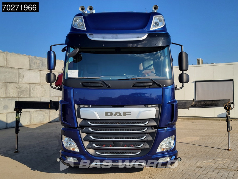 Камион со платформа, Камион со кран DAF CF 530 4X2 HMF 1820-RC Kran Crane Retarder Space cab Euro 6: слика 18
