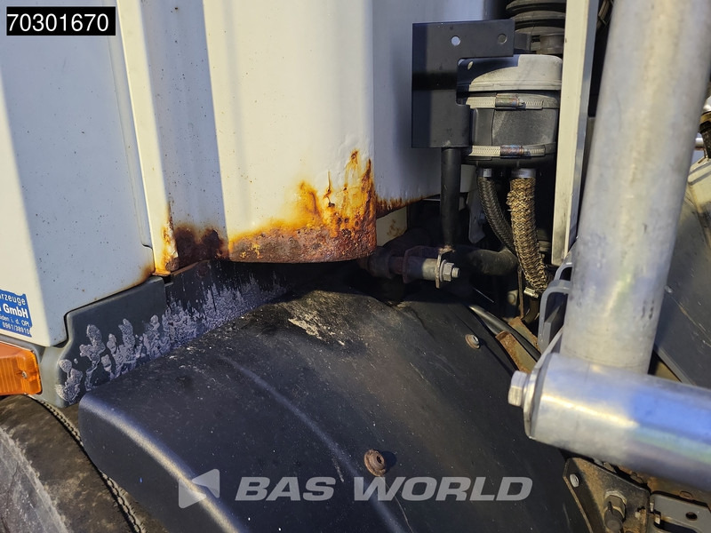 DAF CF75.310 4X2 13500 Lohr tanker 2 compartments ADR Manual Euro 3 - Камион цистерна: слика 3 DAF CF75.310 4X2 13500 Lohr tanker 2 compartments ADR Manual Euro 3 - Камион цистерна: слика 3