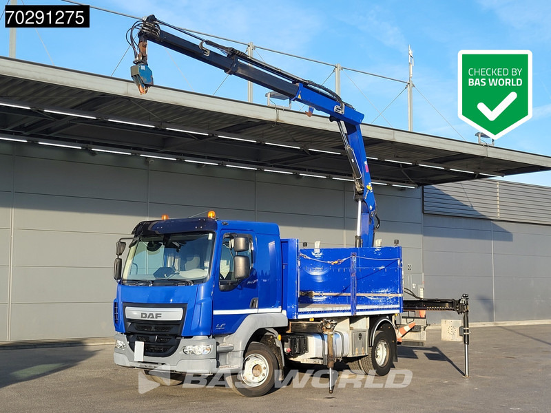 DAF LF 260 LF 4X2 HIAB 111 B-2 HIDUO Crane Automatic ACC Euro 6 - Камион со платформа, Камион со кран: слика 1 DAF LF 260 LF 4X2 HIAB 111 B-2 HIDUO Crane Automatic ACC Euro 6 - Камион со платформа, Камион со кран: слика 1