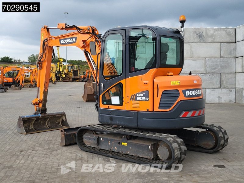 Doosan DX62R-3 3 BUCKETS - A/C - Мини багер: слика 5 Doosan DX62R-3 3 BUCKETS - A/C - Мини багер: слика 5