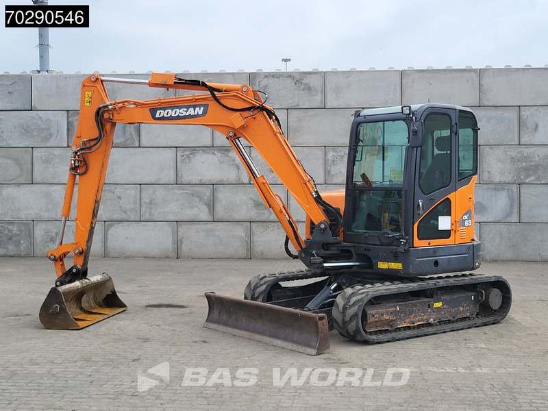 Doosan DX63-3 - Мини багер: слика 3 Doosan DX63-3 - Мини багер: слика 3