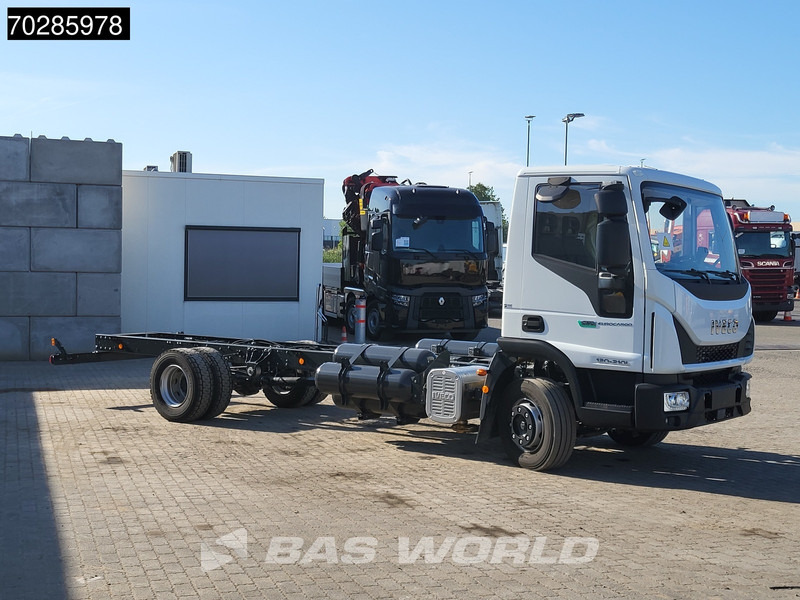 Iveco 120-210L 4X2 NEW 12tons chassis! CNG Engine TELMA Retarder Manual Euro 6 - Камион со кабинска шасија: слика 3 Iveco 120-210L 4X2 NEW 12tons chassis! CNG Engine TELMA Retarder Manual Euro 6 - Камион со кабинска шасија: слика 3