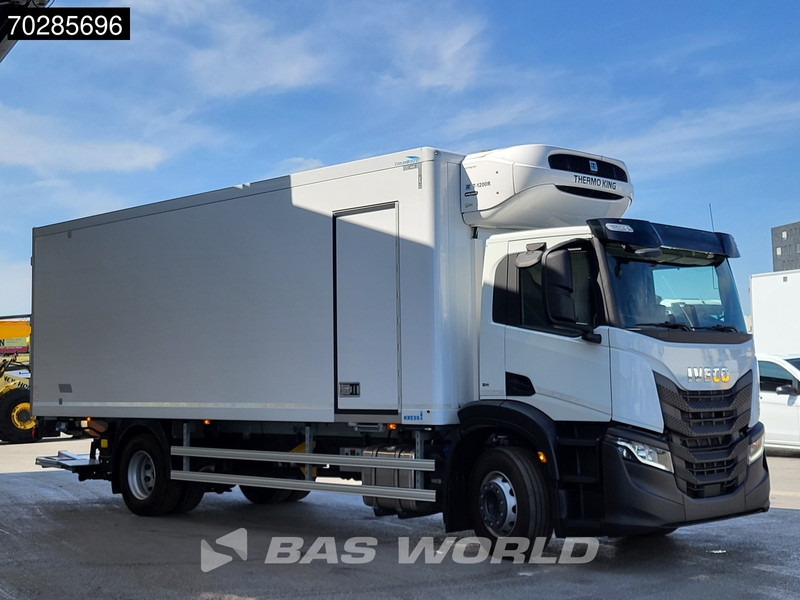 Iveco S-Way 400 4X2 NEW! 19t Thermo King T-1200 ATP Automatic 2000kg Ladebordwand Euro 6 - Камион ладилник: слика 3 Iveco S-Way 400 4X2 NEW! 19t Thermo King T-1200 ATP Automatic 2000kg Ladebordwand Euro 6 - Камион ладилник: слика 3