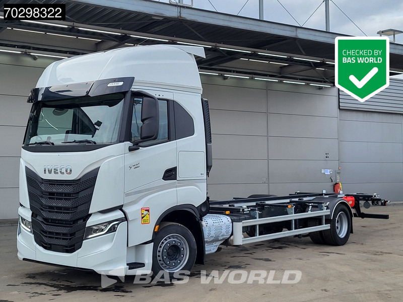 Iveco S-Way 460 4X2 New! BDF Navi ACC LED Euro 6 - Транспортер на контејнер/ Камион со променливо тело: слика 1 Iveco S-Way 460 4X2 New! BDF Navi ACC LED Euro 6 - Транспортер на контејнер/ Камион со променливо тело: слика 1