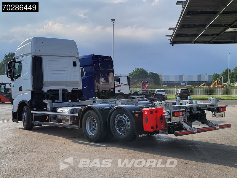 Iveco S-Way 500 6X2 NEW BDF! Lift+Steering Axle ACC Standklima Euro 6 - Транспортер на контејнер/ Камион со променливо тело: слика 2 Iveco S-Way 500 6X2 NEW BDF! Lift+Steering Axle ACC Standklima Euro 6 - Транспортер на контејнер/ Камион со променливо тело: слика 2