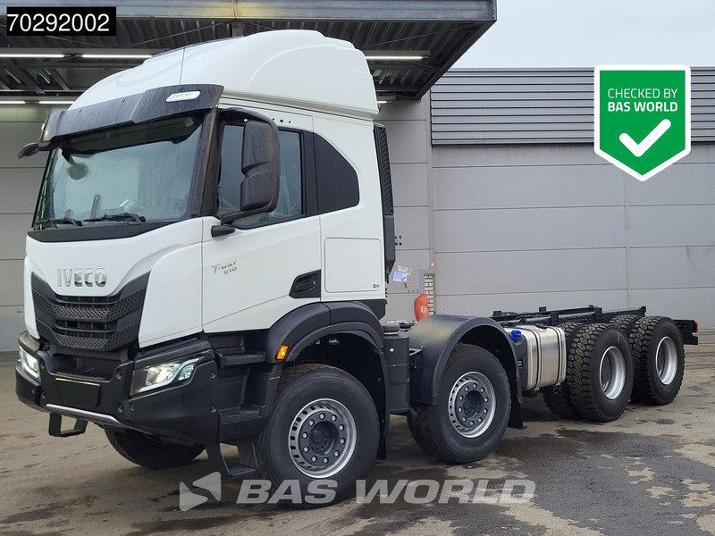 Iveco T-Way 510 8X4 NEW chassis! Retarder Big-Axle Steelsuspension LED Automatic Euro 6 - Камион со кабинска шасија: слика 1 Iveco T-Way 510 8X4 NEW chassis! Retarder Big-Axle Steelsuspension LED Automatic Euro 6 - Камион со кабинска шасија: слика 1
