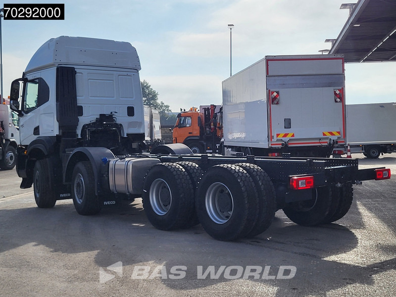 Iveco T-Way 510 8X4 New! Retarder Big-Axle Steelsuspension Automatic LED Euro 6 - Камион со кабинска шасија: слика 2 Iveco T-Way 510 8X4 New! Retarder Big-Axle Steelsuspension Automatic LED Euro 6 - Камион со кабинска шасија: слика 2