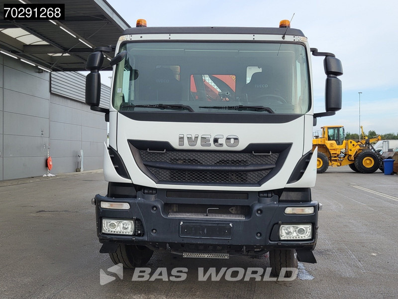 Камион со платформа, Камион со кран Iveco Trakker 310 4X2 Palfinger PK14002 EH Crane Kran Rotator Steelsuspension Big-Axle Manual Euro 6: слика 14 Камион со платформа, Камион со кран Iveco Trakker 310 4X2 Palfinger PK14002 EH Crane Kran Rotator Steelsuspension Big-Axle Manual Euro 6: слика 14