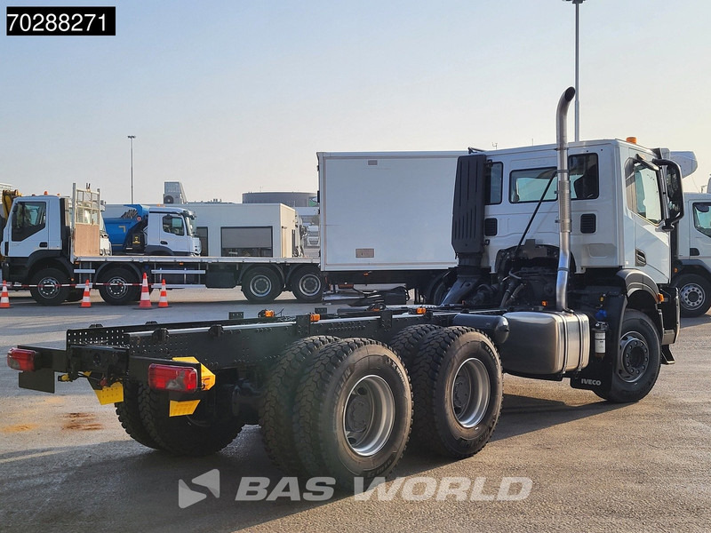 Iveco X-Way 460 6X4 New! Retarder Steelsuspension Big-Axle Navi Euro 6 - Камион со кабинска шасија: слика 5 Iveco X-Way 460 6X4 New! Retarder Steelsuspension Big-Axle Navi Euro 6 - Камион со кабинска шасија: слика 5