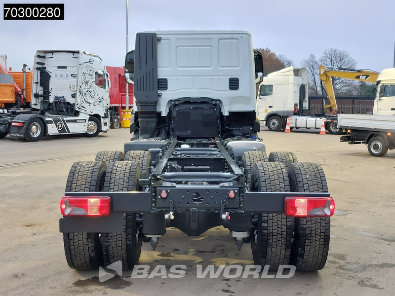 Iveco X-Way 500 X-Way 6X4 NEW 6x4 chassis Sleepercab Rear Air suspension Automatic Euro 6 - Камион со кабинска шасија: слика 3 Iveco X-Way 500 X-Way 6X4 NEW 6x4 chassis Sleepercab Rear Air suspension Automatic Euro 6 - Камион со кабинска шасија: слика 3