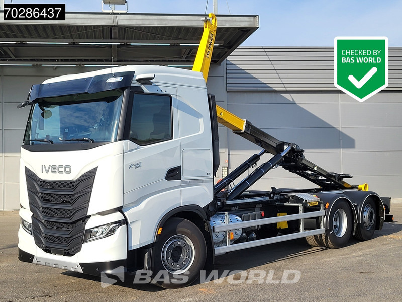 Iveco X-Way 580 6X2 Palfinger PHT20SLD5 Hooklift Lift+steering Axle Automatic Navi ACC LED Euro 6 - Камион со кука за подигање: слика 1 Iveco X-Way 580 6X2 Palfinger PHT20SLD5 Hooklift Lift+steering Axle Automatic Navi ACC LED Euro 6 - Камион со кука за подигање: слика 1