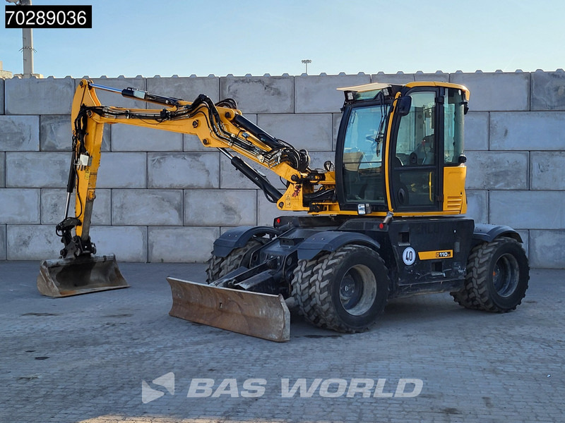 JCB HD110W T4F HYDRADIG - Багер на тркала: слика 2 JCB HD110W T4F HYDRADIG - Багер на тркала: слика 2