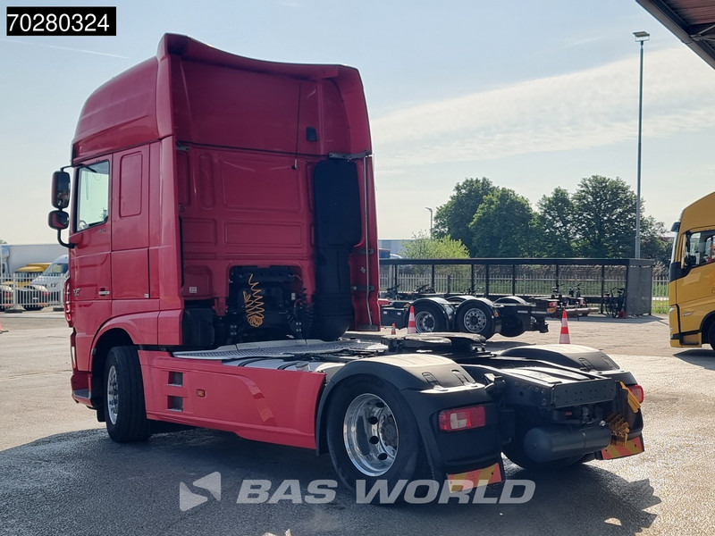 DAF XF 460 4X2 SSC Retarder 2xTanks Standklima Euro 6 - Камион влекач: слика 2 DAF XF 460 4X2 SSC Retarder 2xTanks Standklima Euro 6 - Камион влекач: слика 2