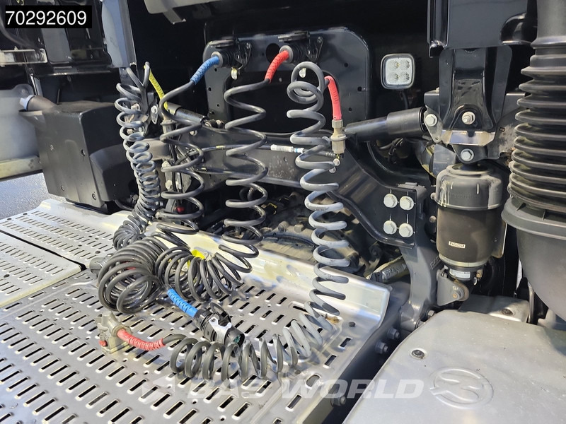 Камион влекач DAF XF 480 4X2 Mega SSC 2xTanks ACC Standklima Euro 6: слика 14