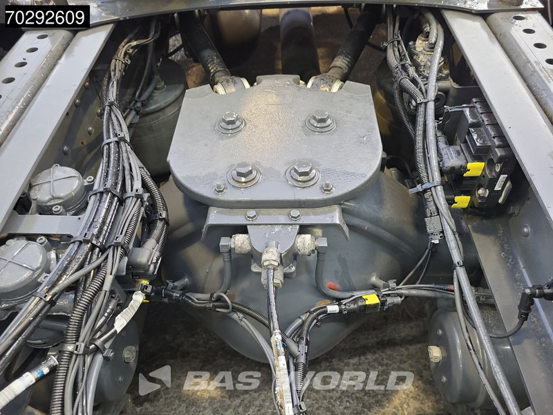 Камион влекач DAF XF 480 4X2 Mega SSC 2xTanks ACC Standklima Euro 6: слика 12