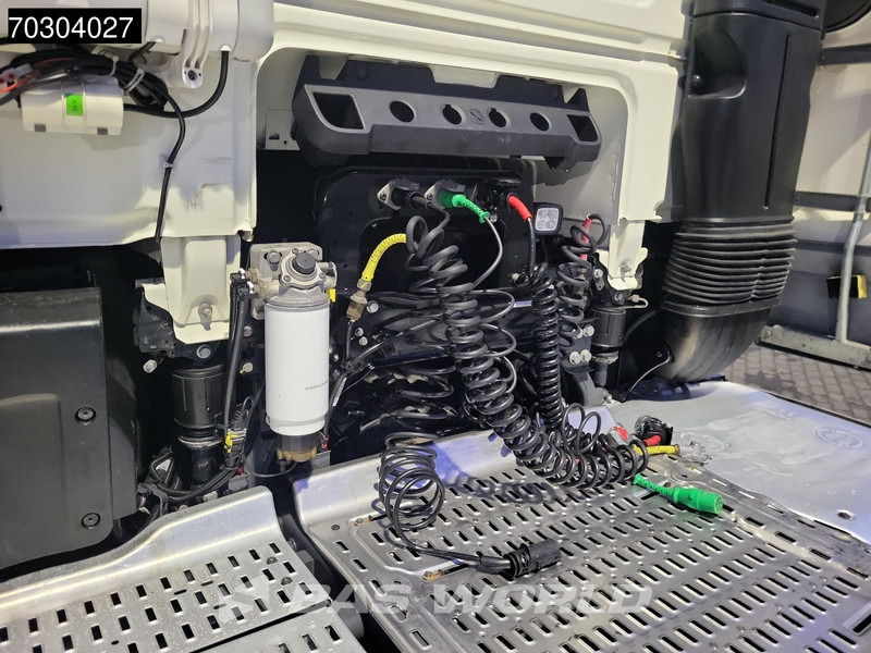 Камион влекач DAF XF 480 4X2 SC Mega 2x Tanks: слика 11