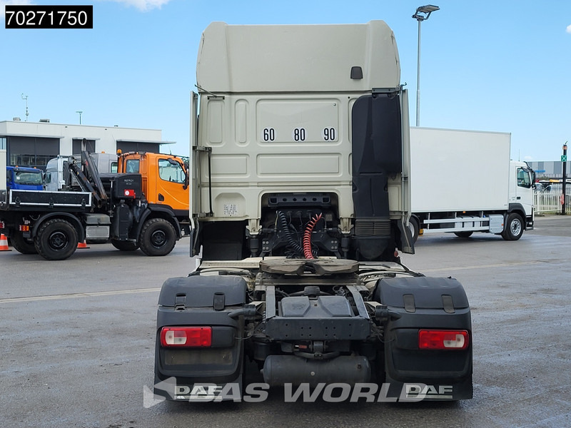 DAF XF 530 4X2 BROKEN ENGINE! Retarder Standklima ACC Euro 6 - Камион влекач: слика 3 DAF XF 530 4X2 BROKEN ENGINE! Retarder Standklima ACC Euro 6 - Камион влекач: слика 3