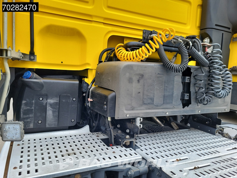 DAF XF 530 XF 6X2 Retarder Lift+Lenkachse Big-Axle - Камион влекач: слика 5 DAF XF 530 XF 6X2 Retarder Lift+Lenkachse Big-Axle - Камион влекач: слика 5