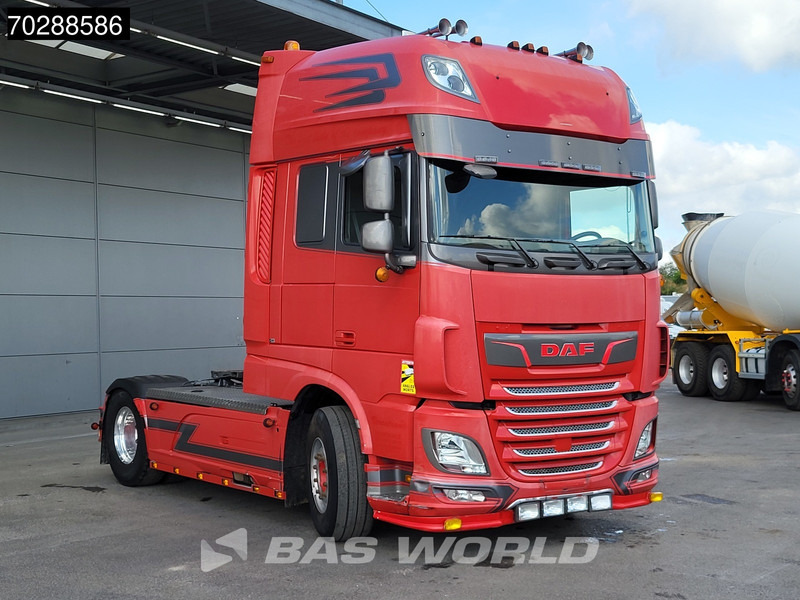 DAF XF XF 4X2 Full-Air Retarder Hydrauliek Navi ACC Euro 6 - Камион влекач: слика 3 DAF XF XF 4X2 Full-Air Retarder Hydrauliek Navi ACC Euro 6 - Камион влекач: слика 3