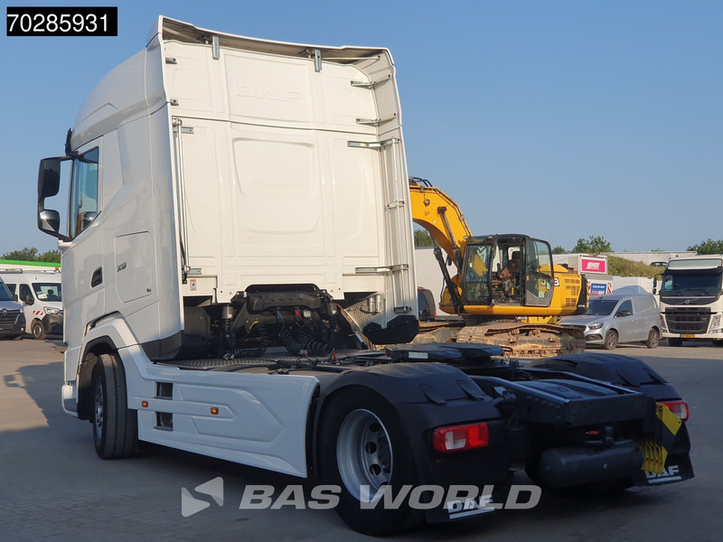 DAF XG 480 4X2 Retarder 2x Tanks Standklima ACC LED - Камион влекач: слика 2 DAF XG 480 4X2 Retarder 2x Tanks Standklima ACC LED - Камион влекач: слика 2