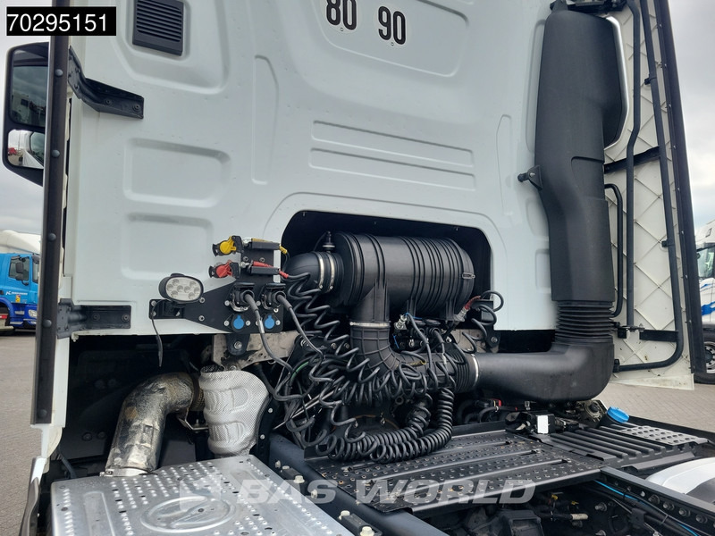 Ford F-Max 500 4X2 Retarder 2xTanks ACC Standklima Euro 6 - Камион влекач: слика 5 Ford F-Max 500 4X2 Retarder 2xTanks ACC Standklima Euro 6 - Камион влекач: слика 5