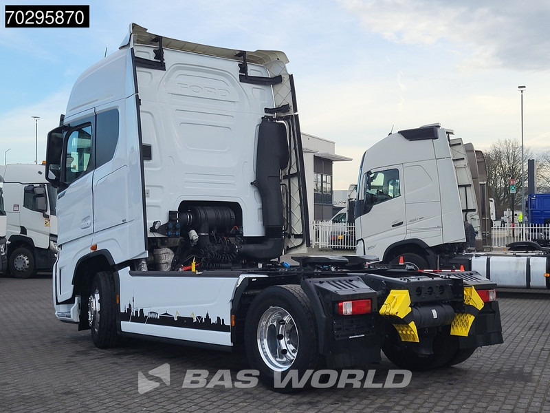 Ford F-Max 500 4X2 Retarder Standairco 2xTanks ACC LED Euro 6 - Камион влекач: слика 2 Ford F-Max 500 4X2 Retarder Standairco 2xTanks ACC LED Euro 6 - Камион влекач: слика 2