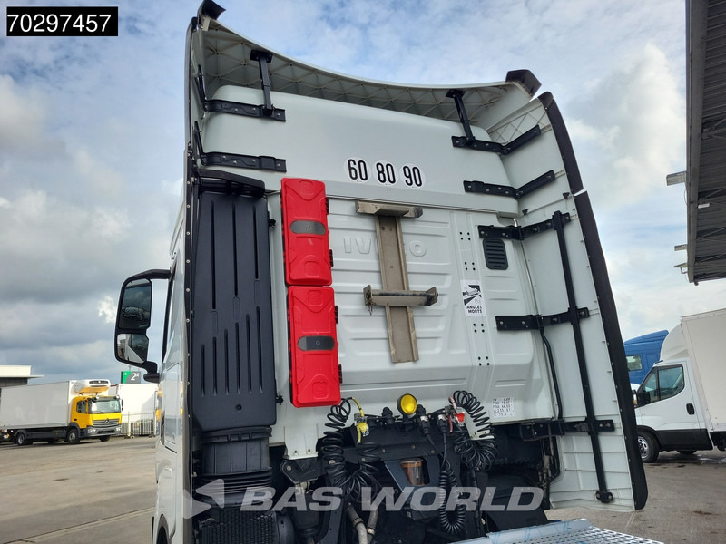 Iveco S-Way 460 4X2 Mega Retarder 2xTanks ACC Euro 6 - Камион влекач: слика 3 Iveco S-Way 460 4X2 Mega Retarder 2xTanks ACC Euro 6 - Камион влекач: слика 3