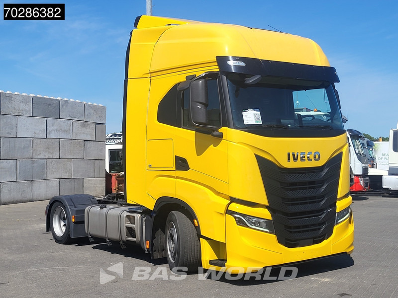 Iveco S-Way 460 4X2 Retarder Mega ACC Euro 6 - Камион влекач: слика 2 Iveco S-Way 460 4X2 Retarder Mega ACC Euro 6 - Камион влекач: слика 2