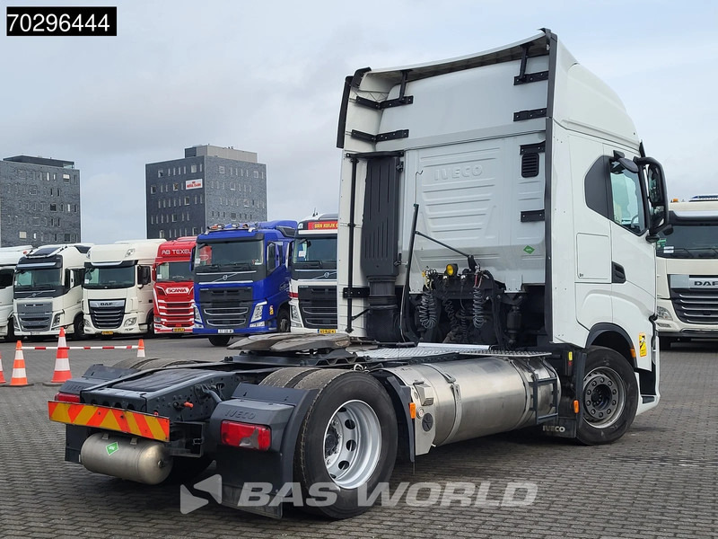 Iveco S-Way 460 S-Way 4X2 LNG Retarder 2X Tanks - Камион влекач: слика 5 Iveco S-Way 460 S-Way 4X2 LNG Retarder 2X Tanks - Камион влекач: слика 5