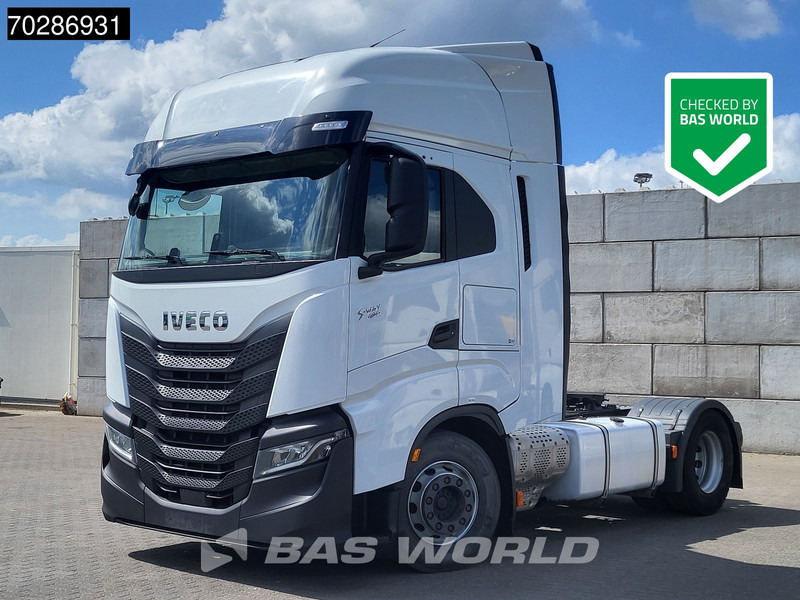 Iveco S-Way 480 4X2 Retarder 2xTanks ACC Standklima Euro 6 - Камион влекач: слика 1 Iveco S-Way 480 4X2 Retarder 2xTanks ACC Standklima Euro 6 - Камион влекач: слика 1