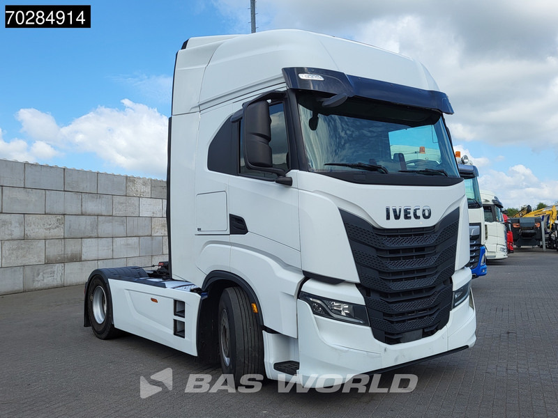 Iveco S-Way 510 S-Way 4X2 Retarder 2xTanks ACC Navi Euro 6 - Камион влекач: слика 3 Iveco S-Way 510 S-Way 4X2 Retarder 2xTanks ACC Navi Euro 6 - Камион влекач: слика 3