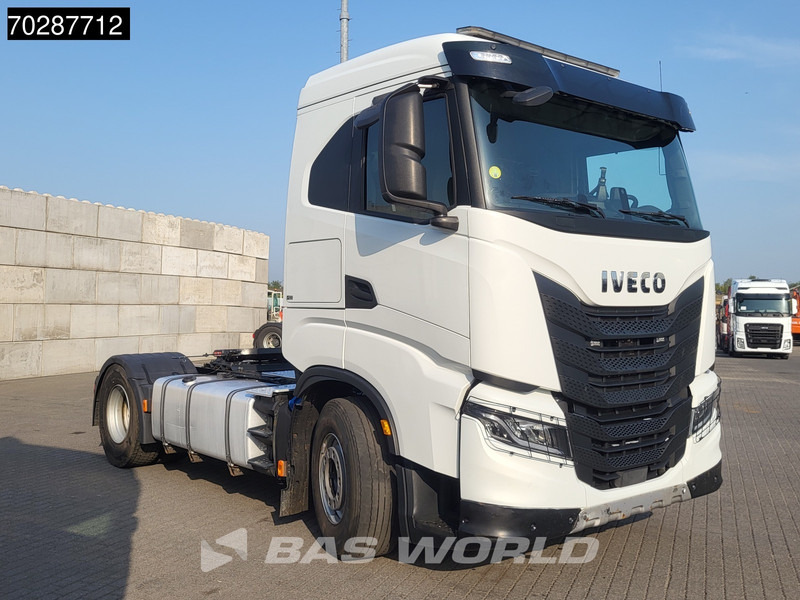 Iveco S-Way 570 4X2 Retarder Navi ACC LED Euro 6 - Камион влекач: слика 3 Iveco S-Way 570 4X2 Retarder Navi ACC LED Euro 6 - Камион влекач: слика 3