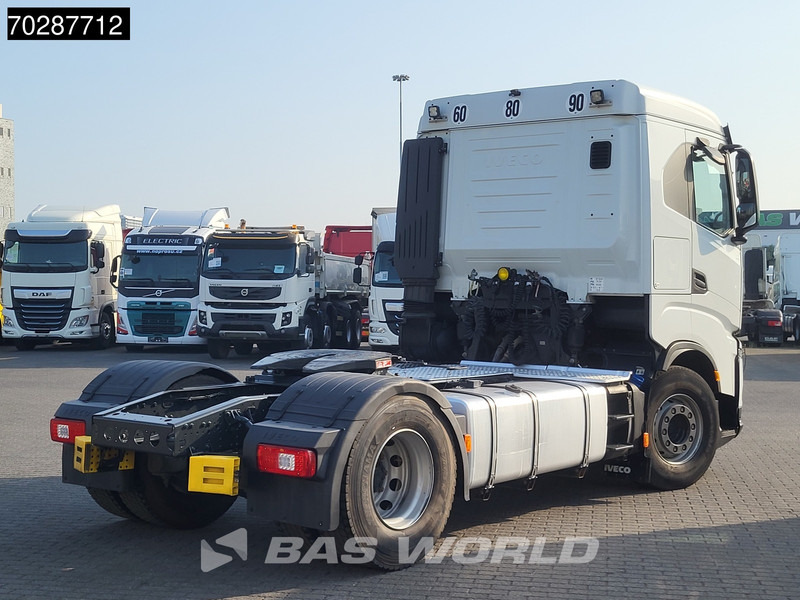 Iveco S-Way 570 4X2 Retarder Navi ACC LED Euro 6 - Камион влекач: слика 5 Iveco S-Way 570 4X2 Retarder Navi ACC LED Euro 6 - Камион влекач: слика 5