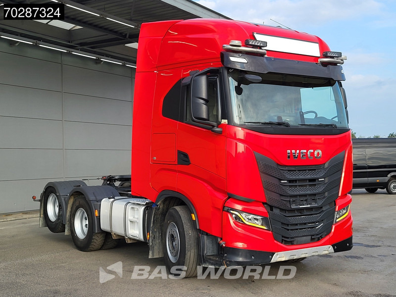 Iveco S-Way 570 6X2 Full-Air Retarder Hydrauliek Liftachse ACC Navi LED Euro 6 - Камион влекач: слика 3 Iveco S-Way 570 6X2 Full-Air Retarder Hydrauliek Liftachse ACC Navi LED Euro 6 - Камион влекач: слика 3