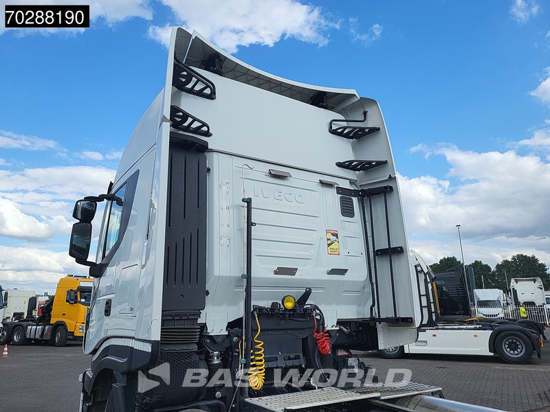 Iveco Stralis 400 4X2 Retarder Standairco 2xTanks LNG ACC Euro 6 - Камион влекач: слика 5 Iveco Stralis 400 4X2 Retarder Standairco 2xTanks LNG ACC Euro 6 - Камион влекач: слика 5