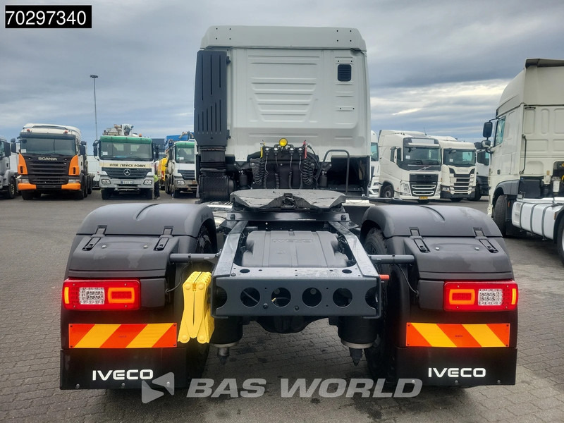 Iveco X-Way 500 4X2 NEW! Retarder Big-Axle Standklima MirrorCam Navi LED ACC Euro 6 - Камион влекач: слика 3 Iveco X-Way 500 4X2 NEW! Retarder Big-Axle Standklima MirrorCam Navi LED ACC Euro 6 - Камион влекач: слика 3