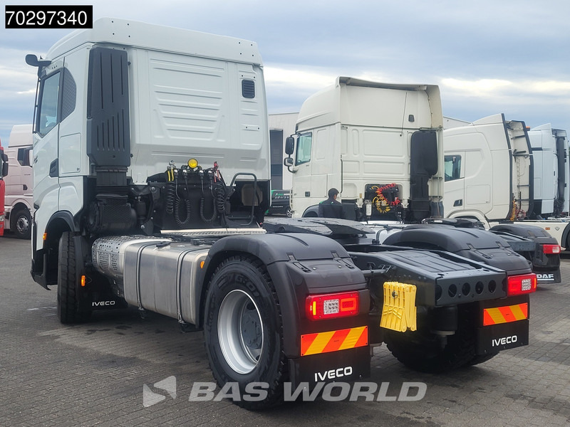 Iveco X-Way 500 4X2 NEW! Retarder Big-Axle Standklima MirrorCam Navi LED ACC Euro 6 - Камион влекач: слика 2 Iveco X-Way 500 4X2 NEW! Retarder Big-Axle Standklima MirrorCam Navi LED ACC Euro 6 - Камион влекач: слика 2