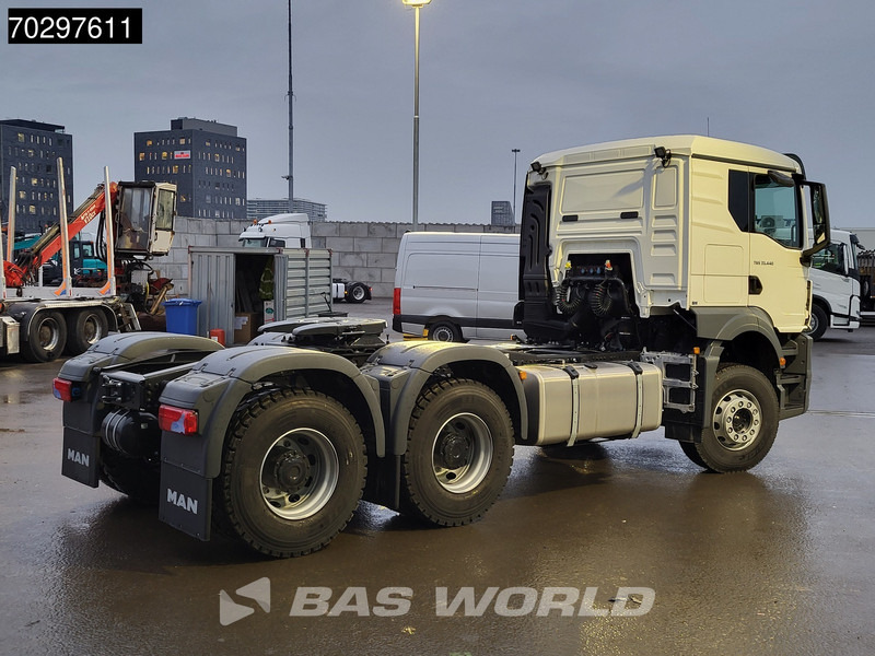 MAN TGS 33.440 6X4 NEW! TN Manual Full-Steel Big-Axle Drumbrakes Euro 2 - Камион влекач: слика 5 MAN TGS 33.440 6X4 NEW! TN Manual Full-Steel Big-Axle Drumbrakes Euro 2 - Камион влекач: слика 5