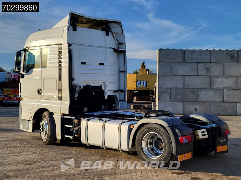 MAN TGX 18.460 4X2 XLX Retarder 2x Tanks - Камион влекач: слика 2 MAN TGX 18.460 4X2 XLX Retarder 2x Tanks - Камион влекач: слика 2