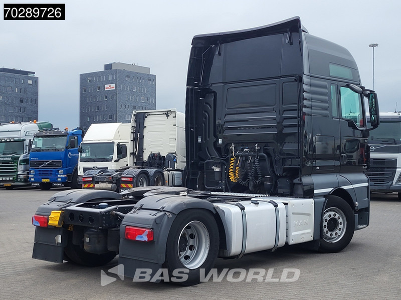 MAN TGX 18.470 4X2 XXL Retarder 2xTanks Standklima Navi ACC Euro 6 - Камион влекач: слика 5 MAN TGX 18.470 4X2 XXL Retarder 2xTanks Standklima Navi ACC Euro 6 - Камион влекач: слика 5