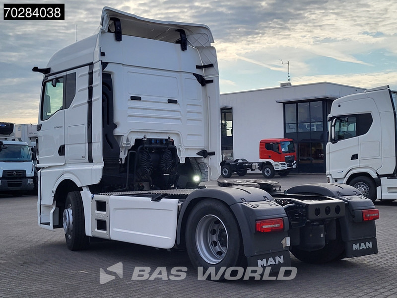 MAN TGX 18.480 4X2 GM Retarder Full-Air 2x Tanks Standklima LED - Камион влекач: слика 2 MAN TGX 18.480 4X2 GM Retarder Full-Air 2x Tanks Standklima LED - Камион влекач: слика 2