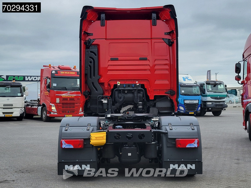 MAN TGX 18.520 4X2 NEW! GM 2x Tanks Euro 6 - Камион влекач: слика 3 MAN TGX 18.520 4X2 NEW! GM 2x Tanks Euro 6 - Камион влекач: слика 3