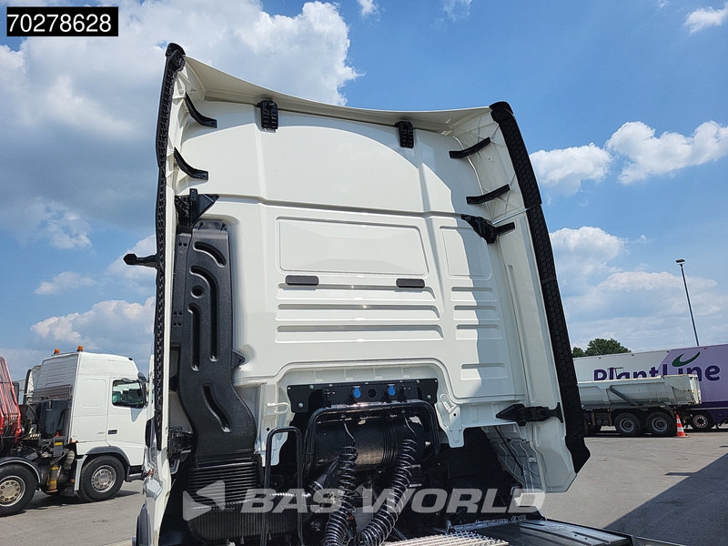 Нов Камион влекач MAN TGX 18.520 4X2 NEW! GX Retarder 2x Tanks Standklima MirrorCam Navi LED: слика 6