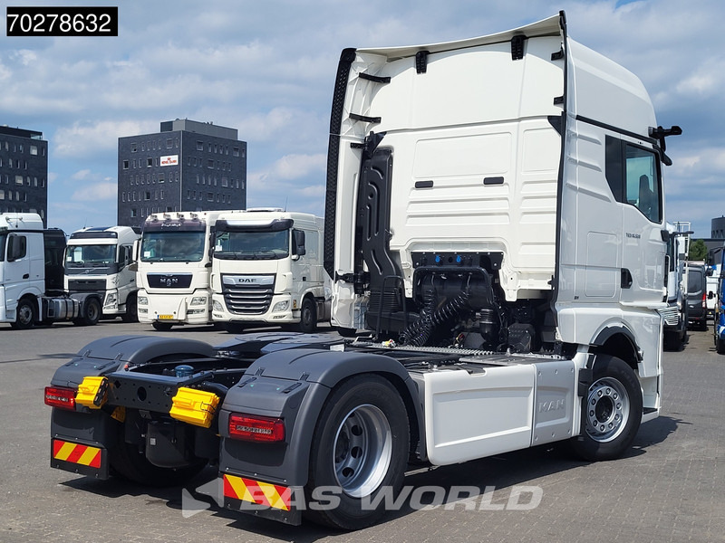 MAN TGX 18.520 4X2 Retarder 2xTanks MirrorCam Standklima ACC Navi LED Euro 6 Nieuw! - Камион влекач: слика 5 MAN TGX 18.520 4X2 Retarder 2xTanks MirrorCam Standklima ACC Navi LED Euro 6 Nieuw! - Камион влекач: слика 5
